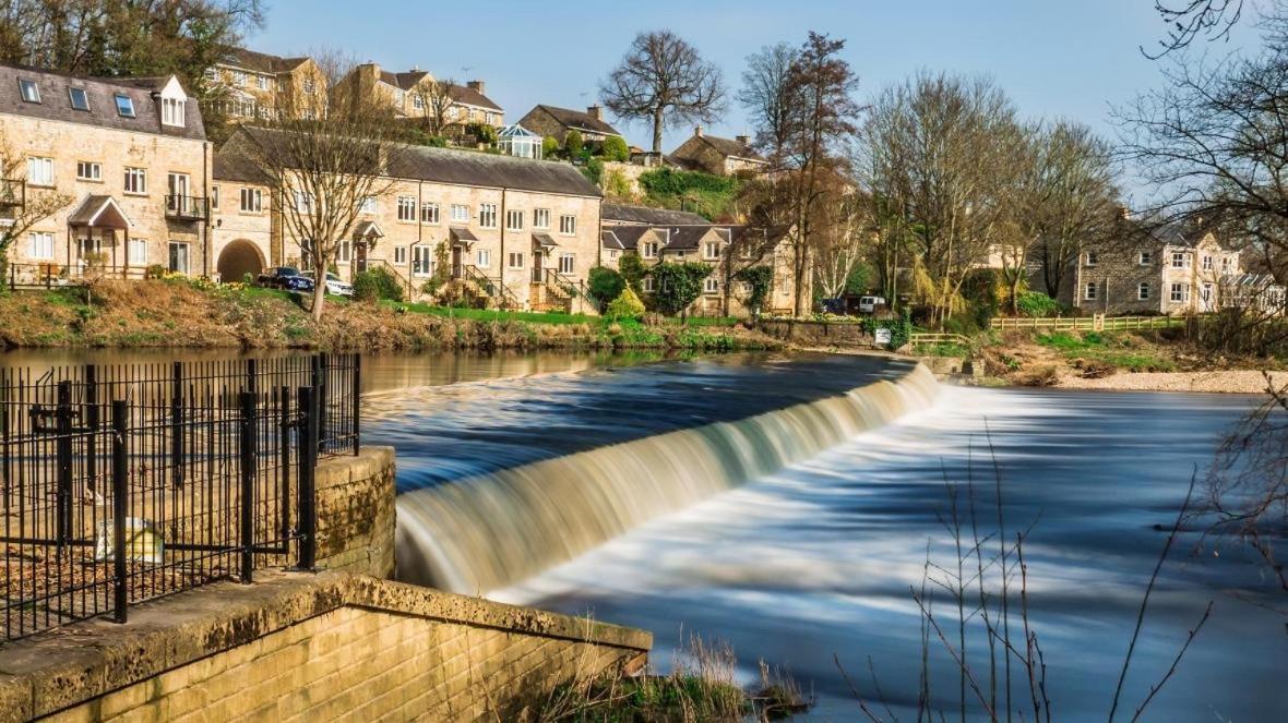 Large 4 Bedroom Home In Boston Spa Village In-Between York, Harrogate And Leeds, Sleeps 9 Екстериор снимка