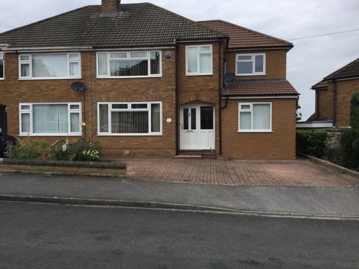 Large 4 Bedroom Home In Boston Spa Village In-Between York, Harrogate And Leeds, Sleeps 9 Екстериор снимка