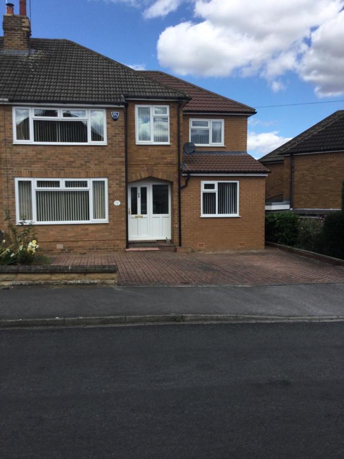 Large 4 Bedroom Home In Boston Spa Village In-Between York, Harrogate And Leeds, Sleeps 9 Екстериор снимка